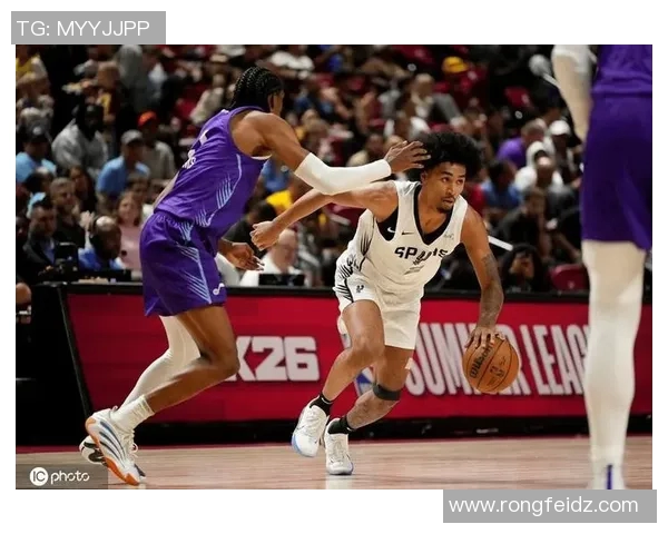 2007年NBA季后赛爵士与马刺的激烈对决与精彩瞬间回顾