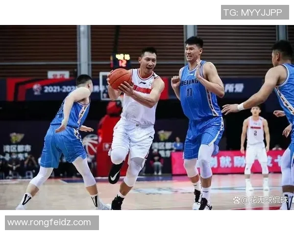 西安篮球队速度表现数据分析揭示球队竞技状态与战术调整的关键因素 西安篮球队速度表现数据分析揭示球队竞技状态与战术调整的关键因素