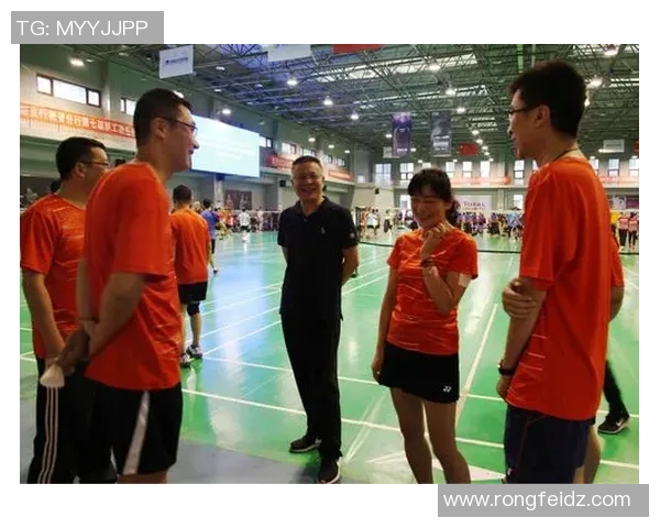 南京羽毛球队荣登全国团队协作排行榜第九名展现出色团队精神与实力